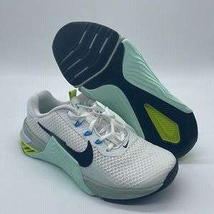 Nike Metcon White and Blue Athletic Shoes